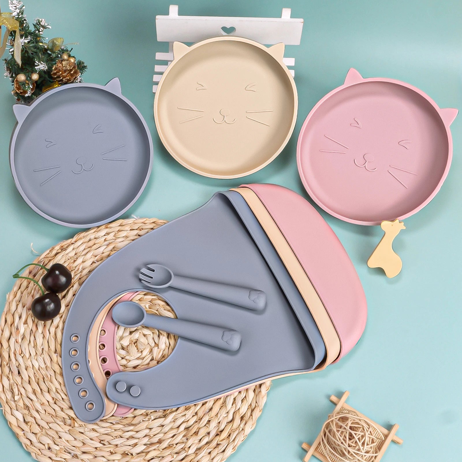 5pcs Baby Feeding Set Silicone Feeding Set Shallow Tray Baby Silicone Tableware With Suction Baby Sippy Cup Soft Spoon Fork Bib